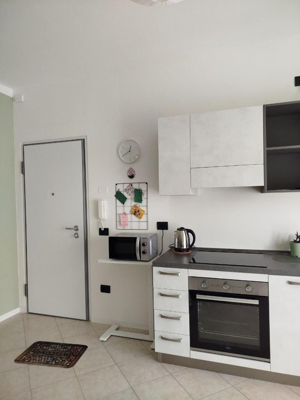 Near Expo And Center 9 Apartamento