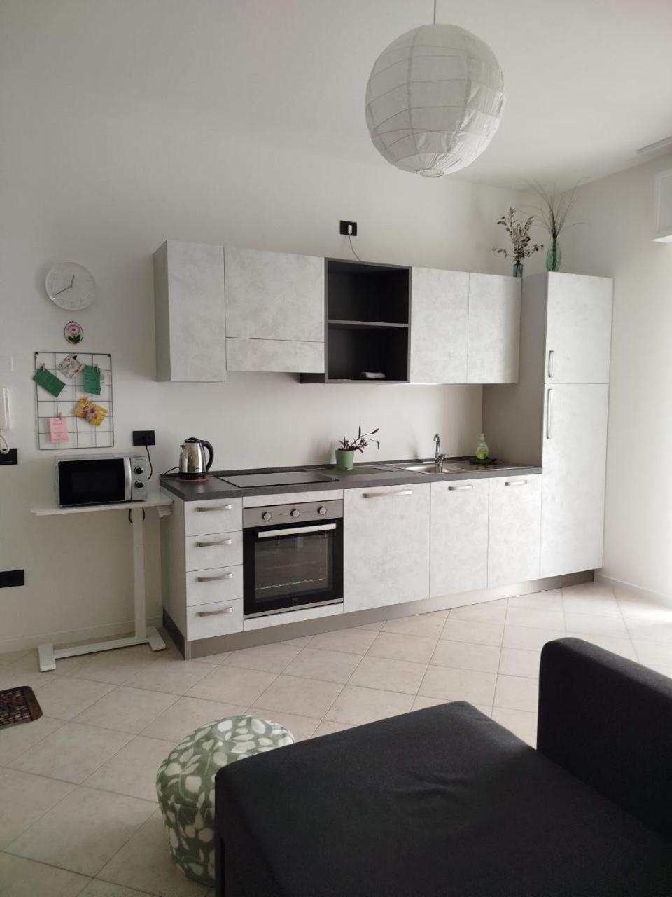 Near Expo And Center 9 Apartamento Verona